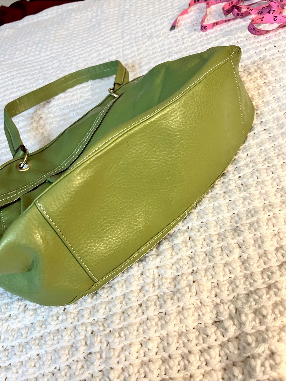 Relic Olive Green Leather Shoulder Bag - Picture 8 of 10